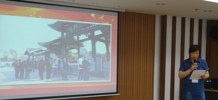 刘潭服装举办纪念建党96周年暨“红色之旅”党员演讲活动