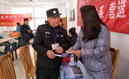 刘潭服装：“法润梁溪，情系民工”活动，营造良好用工环境