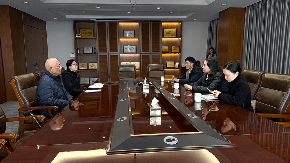 刘潭服装迎监利市考察团：共话产业发展新机遇